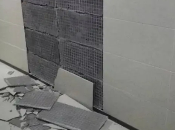 彭州瓷砖空鼓维修公司分享下彭州墙砖松动维修的知识